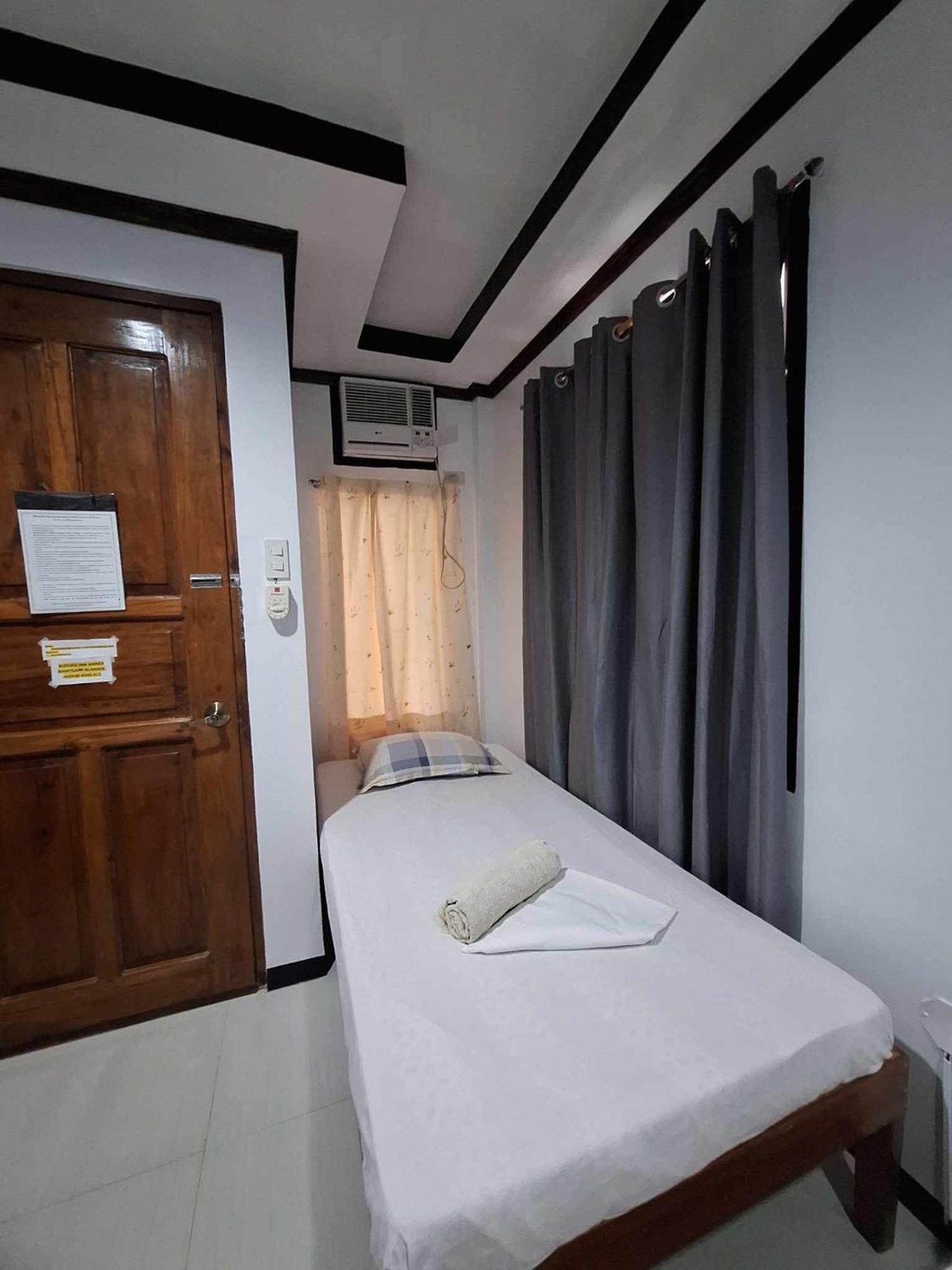 Blessed Inn Annex 爱妮岛 外观 照片
